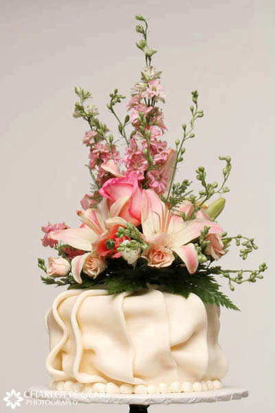Floral cake topper