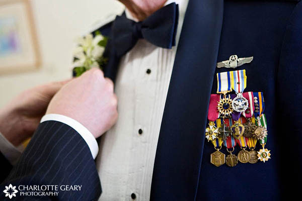 Military insignia for the father of the groom