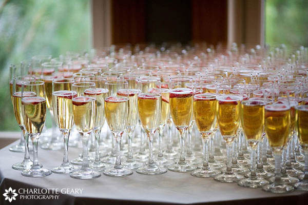 Strawberries in glasses of champagne
