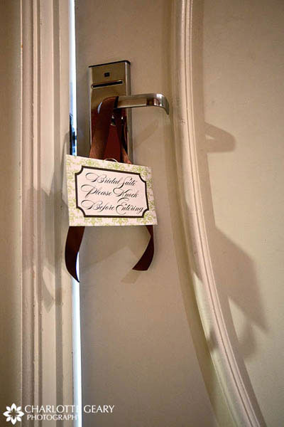 Note on the door to the bridal suite