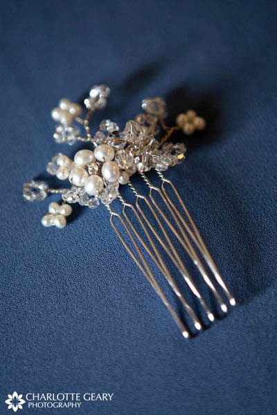 Pearl hair comb