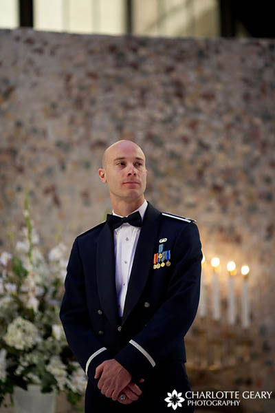 Groom in Air Force dress blues